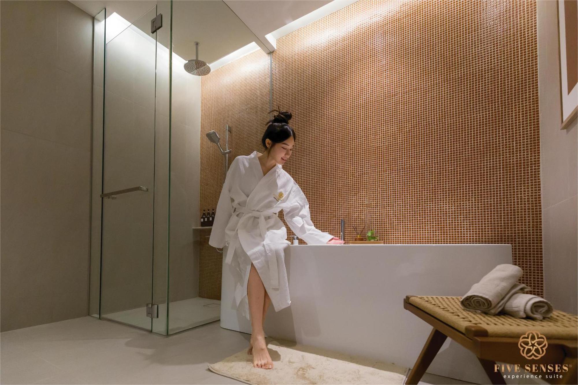 Viia Residences Kuala Lumpur, Five Senses Extérieur photo